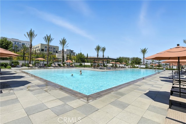 Detail Gallery Image 12 of 18 For 108 Verbena Way, Montebello,  CA 90640 - 4 Beds | 3/1 Baths