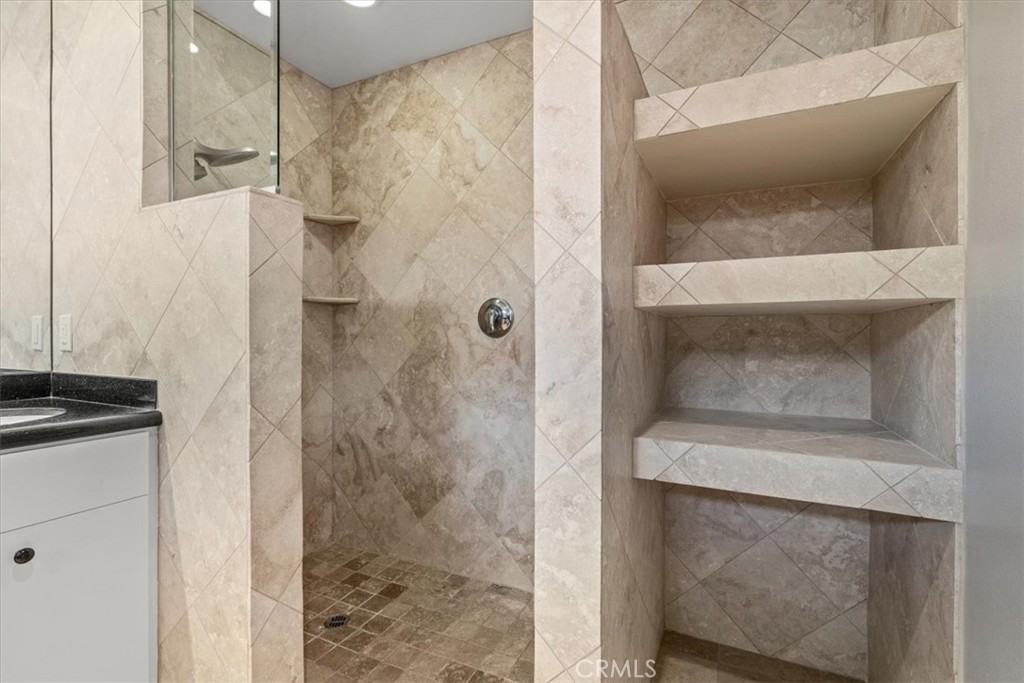 MLS #IG25253386 image #19