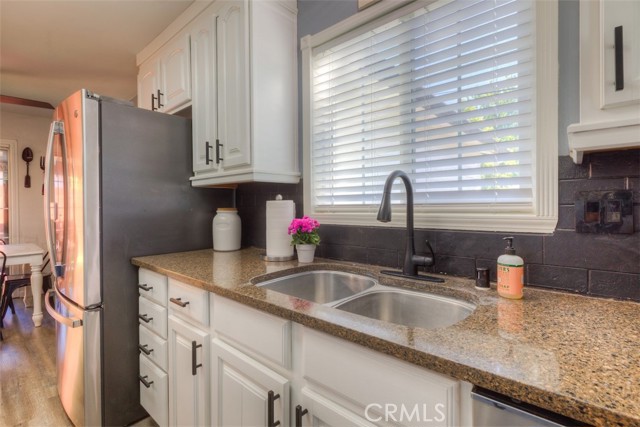 Detail Gallery Image 14 of 41 For 2225 Mariposa Ave, Chico,  CA 95926 - 3 Beds | 2 Baths
