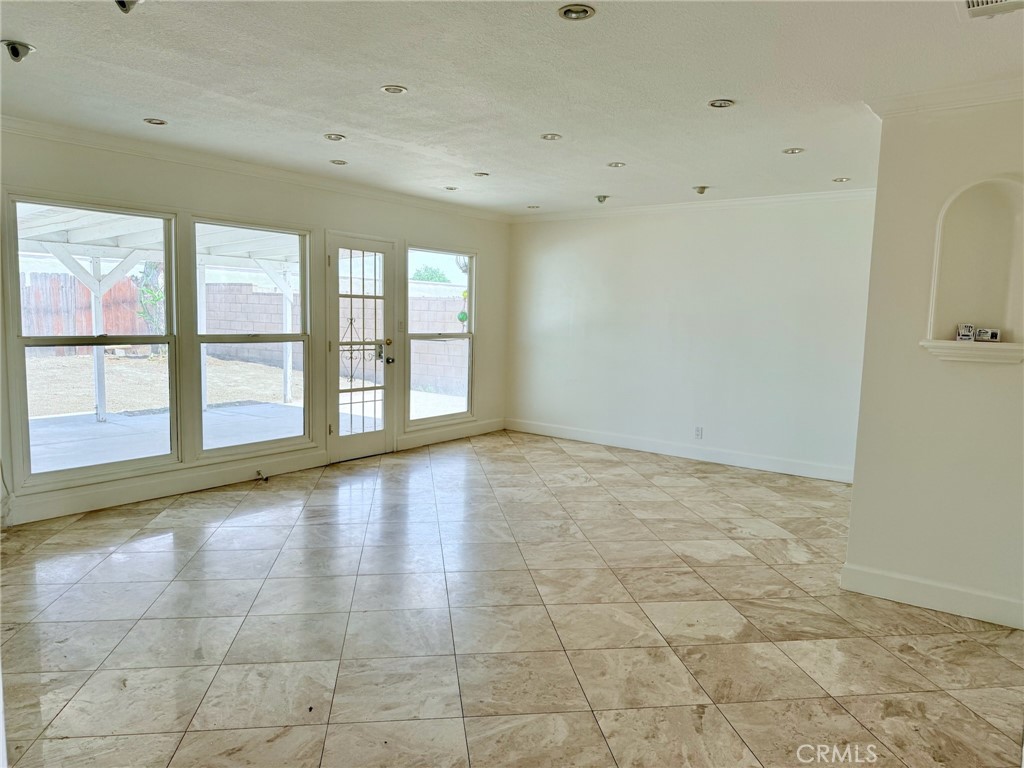 MLS #PW25159836 img 3