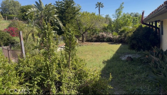 Detail Gallery Image 4 of 9 For 963 Rancho, Thousand Oaks,  CA 91362 - 4 Beds | 3/1 Baths