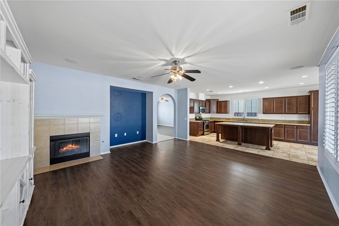 Detail Gallery Image 15 of 51 For 27460 Finale Ct, Menifee,  CA 92584 - 4 Beds | 2 Baths