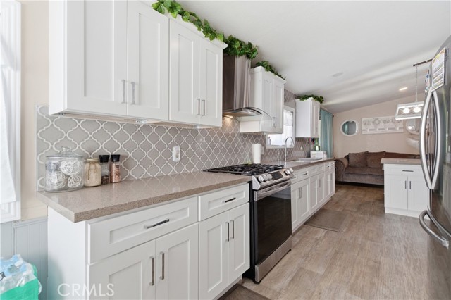 Detail Gallery Image 14 of 42 For 777 S Temescal St #53,  Corona,  CA 92879 - 4 Beds | 2 Baths