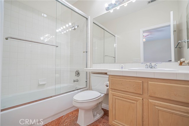 25910 Tennyson Lane, Stevenson Ranch CA: https://media.crmls.org/medias/e077ccf3-2666-4988-ba28-fc60fe9e9f1f.jpg