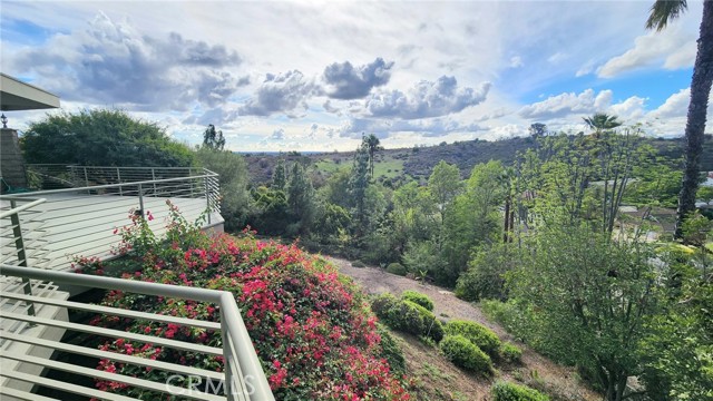 Detail Gallery Image 15 of 18 For 3103 Flintridge, Fullerton,  CA 92835 - 3 Beds | 3 Baths