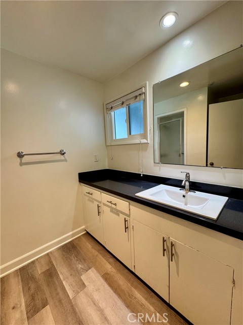 970 Glenneyre Street, Laguna Beach CA: https://media.crmls.org/medias/e07857ed-156d-4cff-9c78-777aeb30dacc.jpg