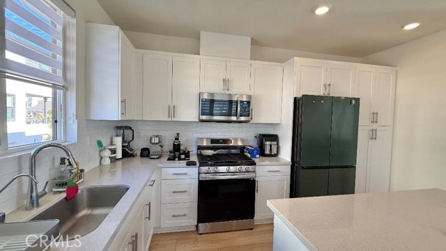 Detail Gallery Image 37 of 44 For 2943 W Lincoln Ave., Unit #1, Anaheim,  CA 92801 - 3 Beds | 2/2 Baths