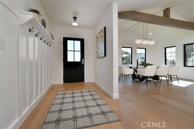 Detail Gallery Image 6 of 50 For 7907 Vicksburg, Los Angeles,  CA 90045 - 4 Beds | 3/1 Baths