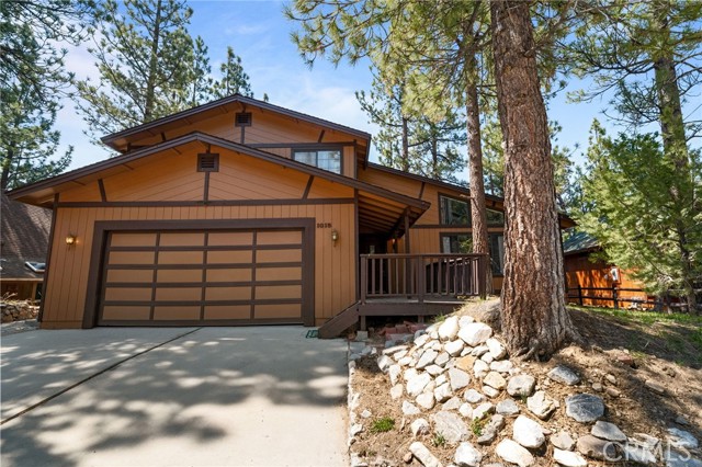 Detail Gallery Image 2 of 35 For 1015 W London Ln, Big Bear City,  CA 92314 - 3 Beds | 2/1 Baths