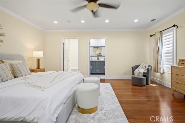 6475 Randi Avenue, Woodland Hills CA: https://media.crmls.org/medias/e07b58cd-2893-4a84-b842-bd823cdb23ff.jpg