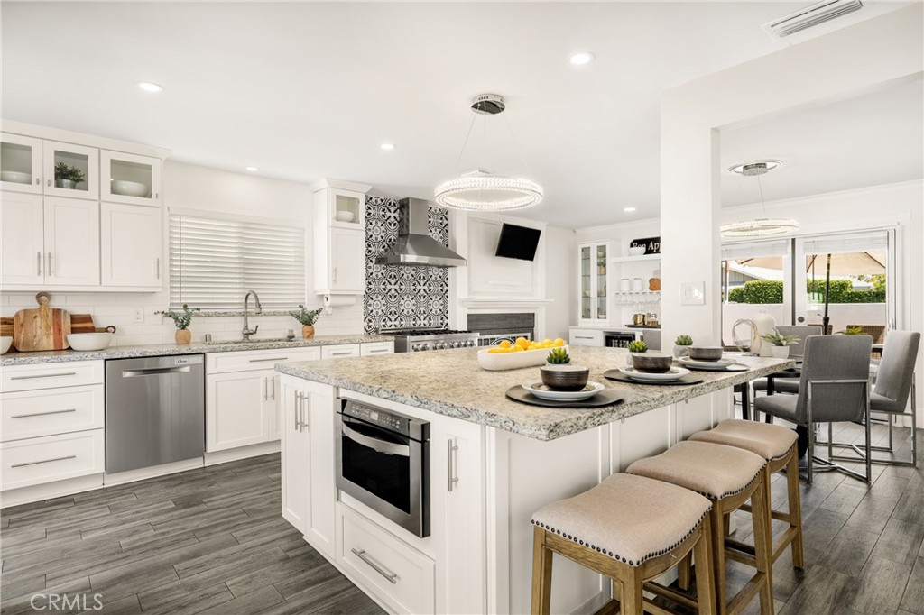 E07b8025 0c5d 42f5 9cf0 7e8cdfe358c9