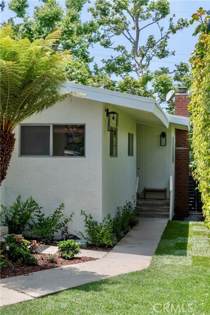 2909 Palm Avenue, Manhattan Beach, California 90266, 3 Bedrooms Bedrooms, ,1 BathroomBathrooms,Residential,Sold,Palm,SB24113047