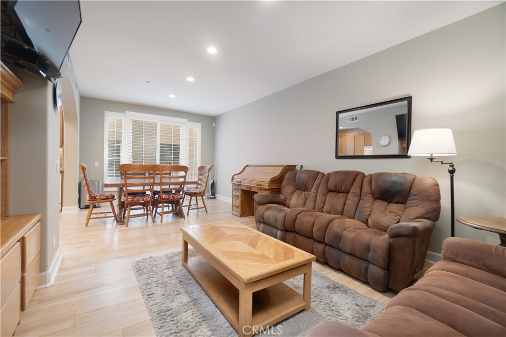 MLS #IG25198681 image #12