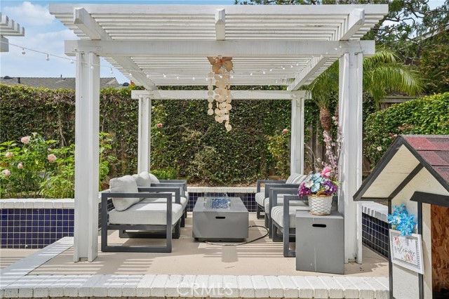 Detail Gallery Image 39 of 40 For 17675 Rainglen, Huntington Beach,  CA 92649 - 3 Beds | 2/1 Baths