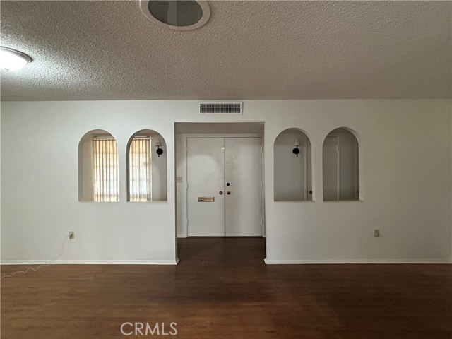 25915 Warwick Road, Menifee CA: https://media.crmls.org/medias/e07cfdd6-375f-45f2-8b37-f90666377a63.jpg