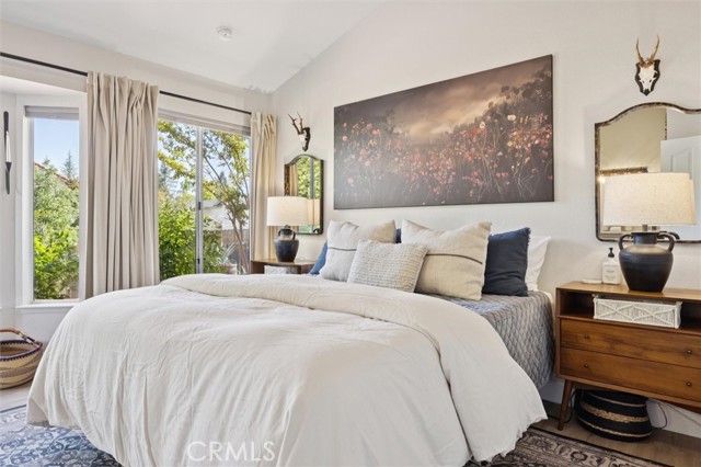 215 Meadowlark Road, Paso Robles CA: https://media.crmls.org/medias/e07d64ab-15f1-4970-90d4-7456f3c728d8.jpg