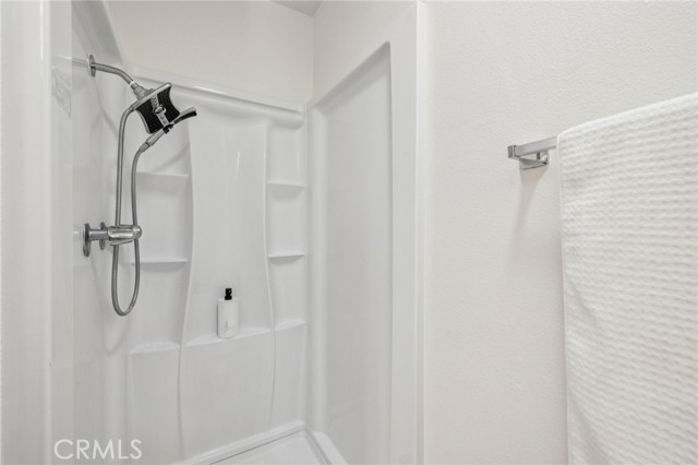 Detail Gallery Image 24 of 40 For 125 S Sierra Madre #215,  Pasadena,  CA 91107 - 2 Beds | 2 Baths