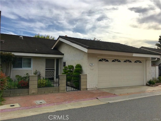 5106 Blackpool Rd, Westminster, CA 92683