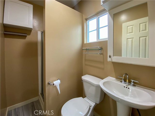 Detail Gallery Image 8 of 13 For 7090 N Atlantic Pl a,  Long Beach,  CA 90805 - 1 Beds | 1 Baths