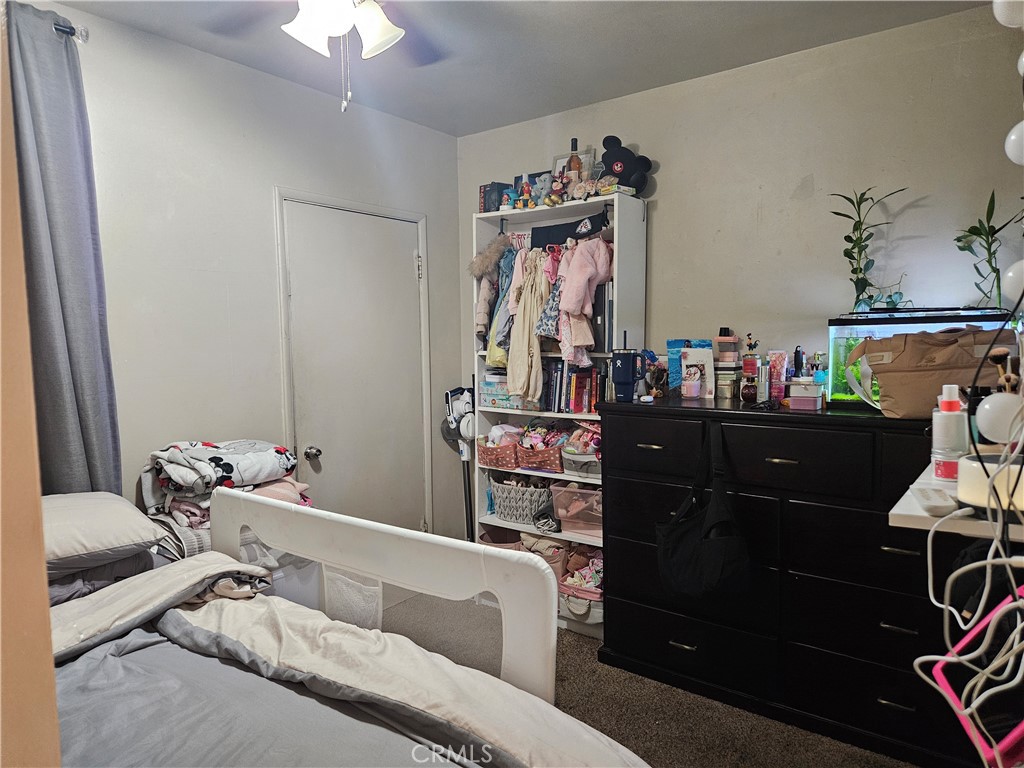 https://media.crmls.org/medias/e07f760c-ec84-4526-bb29-0005da341dcd.jpg?preset=X-Large