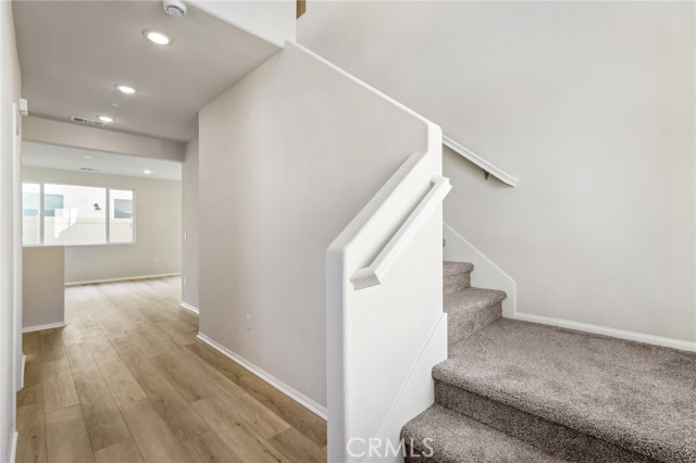 Detail Gallery Image 12 of 34 For 2051 Bergamot St, Redlands,  CA 92374 - 3 Beds | 2/1 Baths