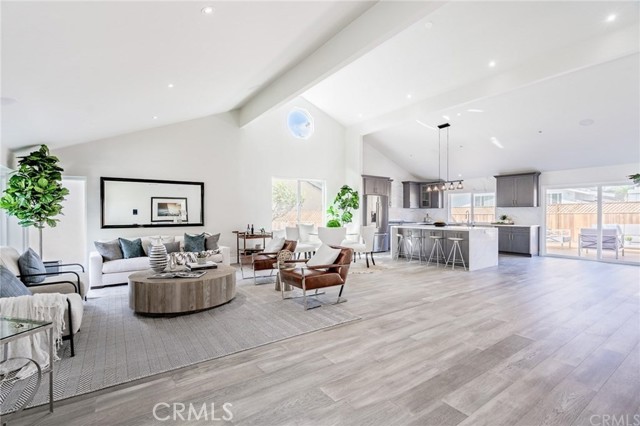 Detail Gallery Image 2 of 19 For 1818 Port Ashley Pl, Newport Beach,  CA 92660 - 4 Beds | 3 Baths