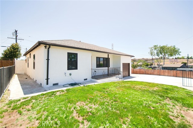 1336 W 118th Street, Los Angeles CA: https://media.crmls.org/medias/e08050e8-3614-4482-8899-e02c219dfa18.jpg