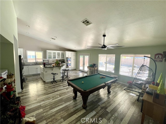 Detail Gallery Image 12 of 25 For 25065 Clover Creek Ln, Menifee,  CA 92584 - 3 Beds | 2 Baths