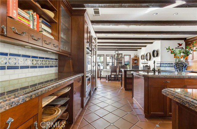 Detail Gallery Image 22 of 53 For 11572 Cielo Pl, North Tustin,  CA 92705 - 4 Beds | 3/1 Baths