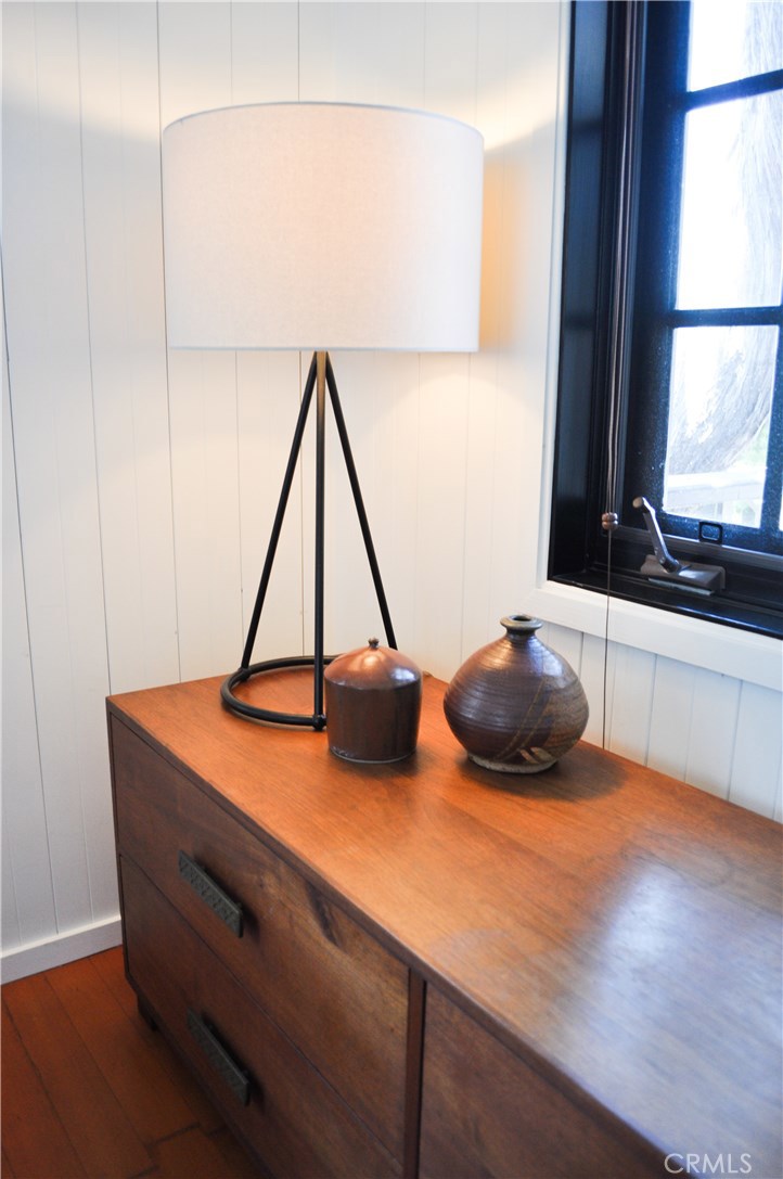 E0836859 2d09 49eb 84c9 B979f01da54c