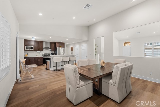 1240 Prabhu Way, Pomona CA: https://media.crmls.org/medias/e083daa3-03d5-47bc-9c2f-26f118899b84.jpg