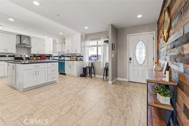 Detail Gallery Image 6 of 40 For 47867 80th, Lancaster,  CA 93536 - 4 Beds | 4 Baths