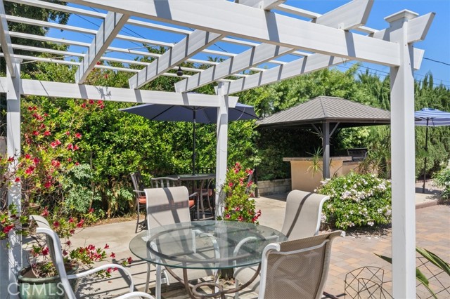 Detail Gallery Image 34 of 38 For 14552 Hesby St, Sherman Oaks,  CA 91403 - 2 Beds | 2 Baths