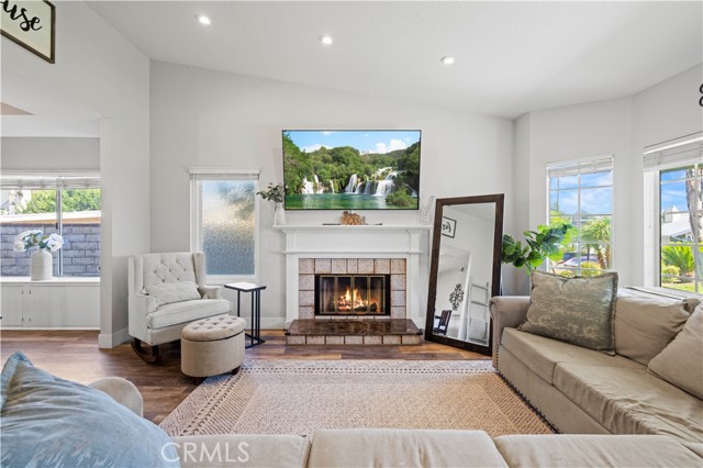 Image 3 of 42 For 27724 Crookshank Drive