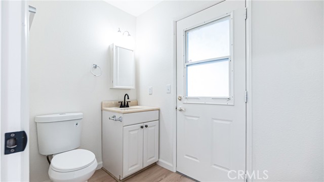 Detail Gallery Image 26 of 49 For 9515 Juniper, Apple Valley,  CA 92308 - 6 Beds | 4/1 Baths