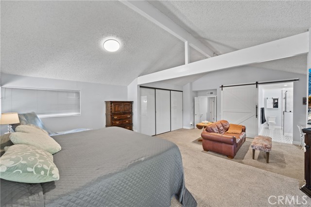 25261 Grissom Road, Laguna Hills CA: https://media.crmls.org/medias/e0853ab1-4675-4888-960a-9d0196f29231.jpg