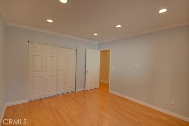 Detail Gallery Image 14 of 21 For 1367 E Windsor, Glendale,  CA 91205 - 3 Beds | 2/1 Baths