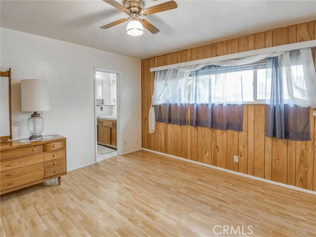 540 Hacienda Drive, Monrovia CA: https://media.crmls.org/medias/e0875a13-ef48-49a0-9982-b4304373067a.jpg