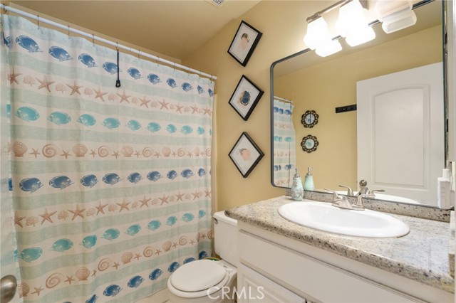 Detail Gallery Image 18 of 44 For 1949 Cottonwood, Colton,  CA 92324 - 3 Beds | 2/1 Baths