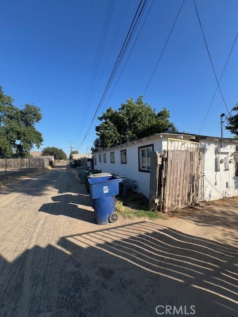 809 S B Street, Madera CA: https://media.crmls.org/medias/e088d24e-98c3-4790-b966-cc508b4ce64d.jpg