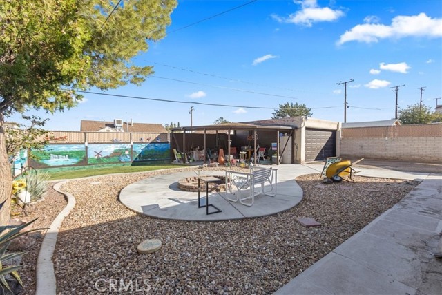 Detail Gallery Image 16 of 20 For 105 E Desert View Dr, Barstow,  CA 92311 - 3 Beds | 2 Baths