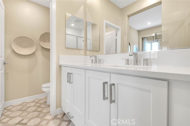 Detail Gallery Image 22 of 60 For 15 Crown Point Dr, Rancho Mission Viejo,  CA 92694 - 3 Beds | 2/1 Baths