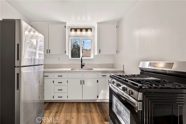 Detail Gallery Image 13 of 42 For 1128 W 5th, Chico,  CA 95928 - – Beds | – Baths