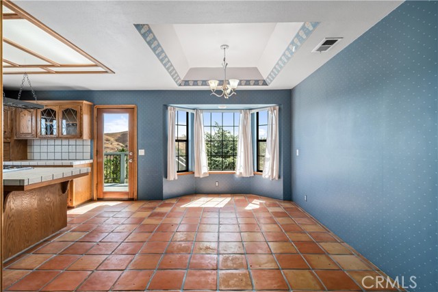 Detail Gallery Image 14 of 40 For 14747 Flintstone Dr, Lake Elizabeth,  CA 93532 - 3 Beds | 2 Baths