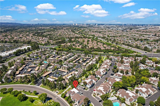 309 Deerfield, Irvine CA: https://media.crmls.org/medias/e08ba9f8-0f7e-470c-849d-ab699865da7d.jpg