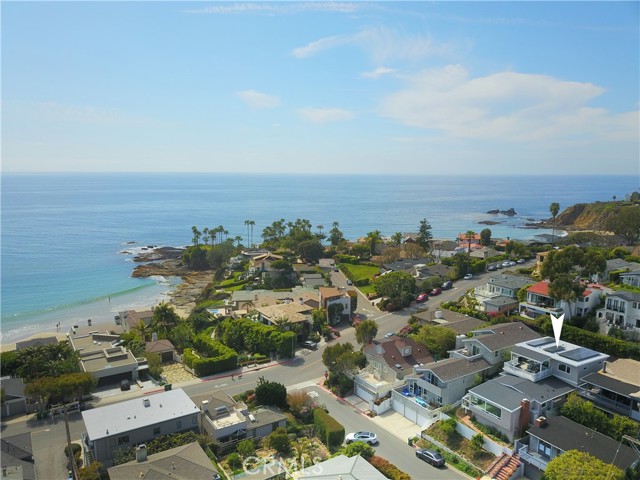 Detail Gallery Image 2 of 26 For 168 Fairview, Laguna Beach,  CA 92651 - 2 Beds | 1 Baths