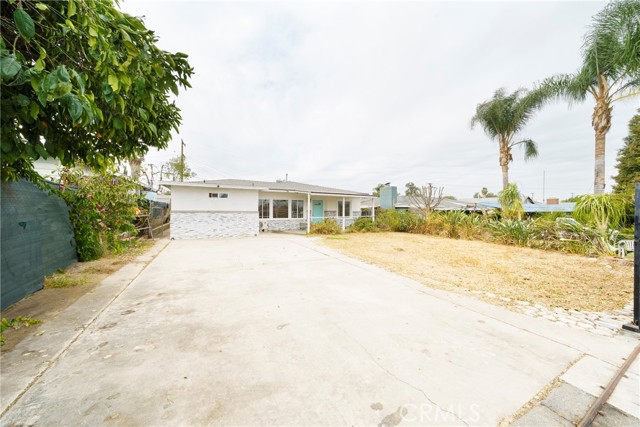 Image 3 of 24 For 4373 Gird Avenue