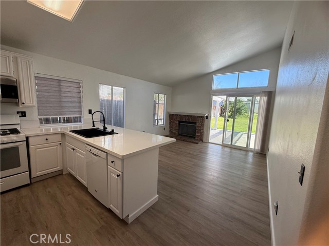 Detail Gallery Image 6 of 22 For 24518 Westhaven Ct, Murrieta,  CA 92562 - 3 Beds | 2 Baths