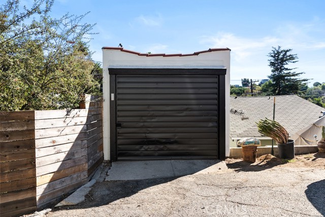 Detail Gallery Image 37 of 37 For 2130 Apex, Los Angeles,  CA 90039 - 3 Beds | 1 Baths