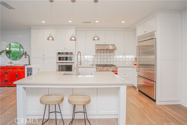 Detail Gallery Image 10 of 32 For 205 Oceano, Irvine,  CA 92602 - 3 Beds | 2/1 Baths